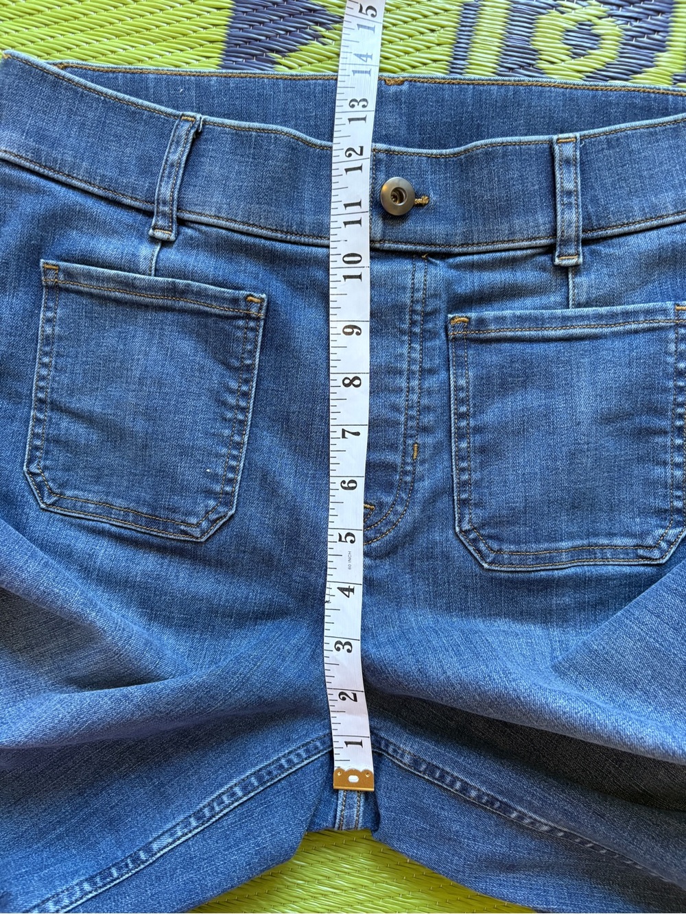 SPANX Shape Everywear Cropped Wide Leg Patch Pocket Jeans Size Medium Casual - Picture 11 of 12